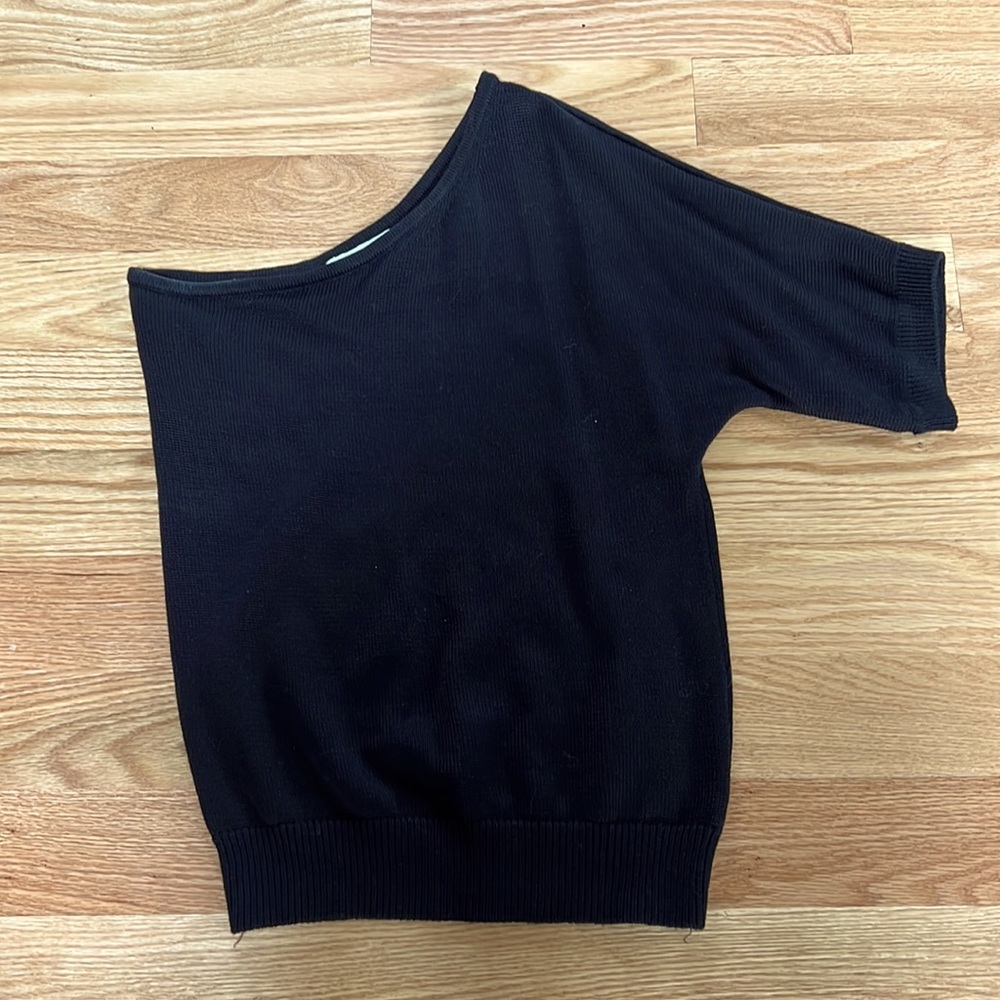MICHAEL Michael Kors black one sleeve sweater